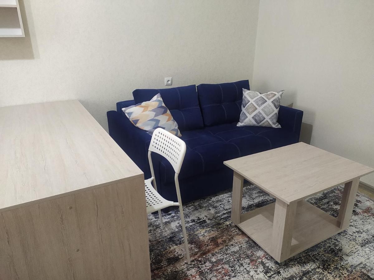 Appartamento Aura On Sydykova Street 290 Bishkek Esterno foto